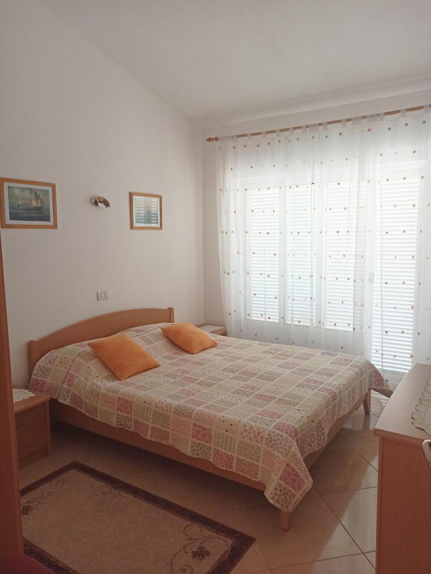 Apartments By The Sea Podgora, Makarska - 2593 Ngoại thất bức ảnh